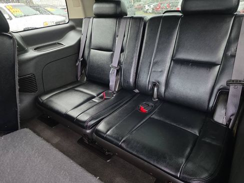 Used 2014 Chevrolet Tahoe LS AWD/4WD image 15