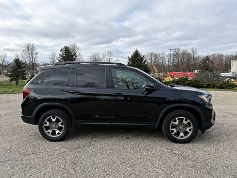 Used 2022 Honda Passport TrailSport image 10
