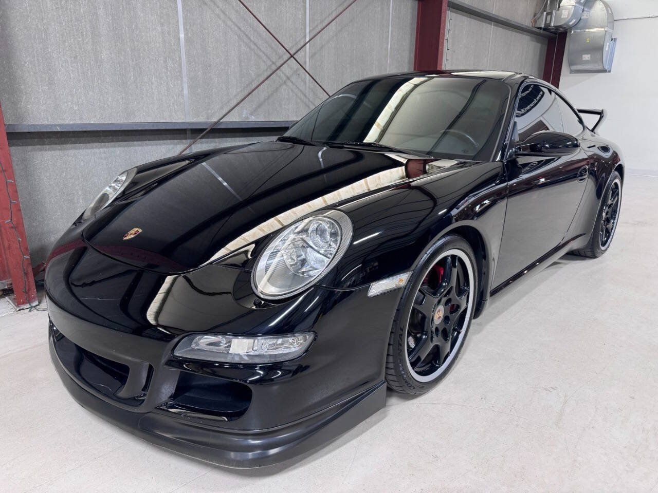 Used 2006 Porsche 911 Carrera S RWD image 2