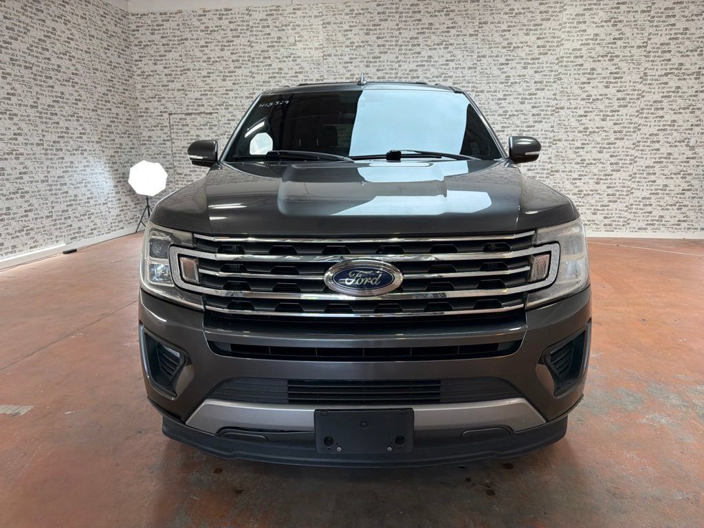 Used 2020 Ford Expedition XLT w/ Equipment Group 202A RWD image 2
