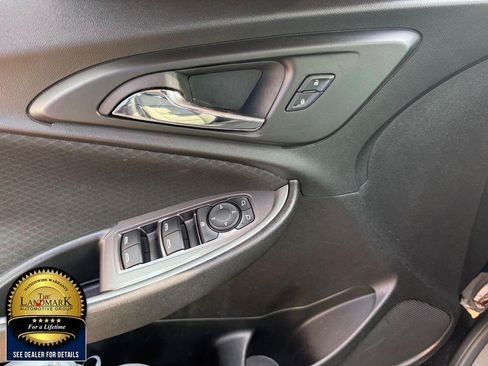 Used 2024 Chevrolet Malibu LT FWD image 8
