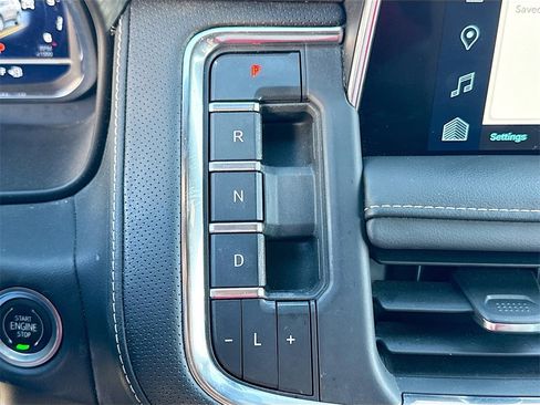 Used 2023 Chevrolet Tahoe Premier image 17