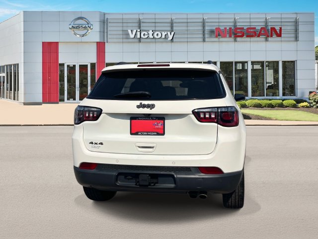 Used 2021 Jeep Compass Latitude w/ Sun and Sound Group AWD/4WD image 4