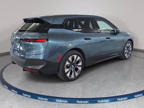 Used 2023 BMW iX xDrive50 AWD/4WD image 7