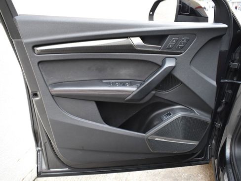 Used 2023 Audi SQ5 Premium Plus w/ Premium Plus Package image 18