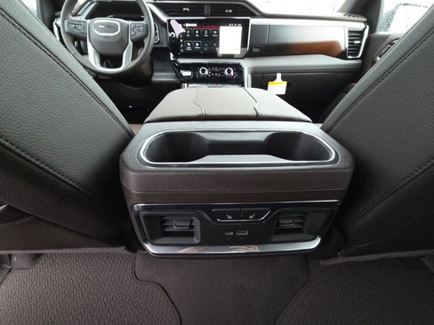 New 2026 GMC Sierra 1500 Denali image 33