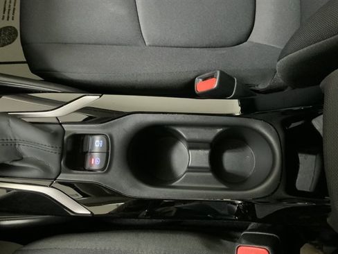 Used 2022 Toyota Corolla LE image 30