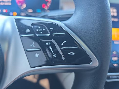 Certified 2026 Mercedes-Benz GLC 300 4MATIC image 18
