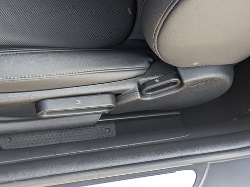 Used 2024 MINI Cooper S image 21