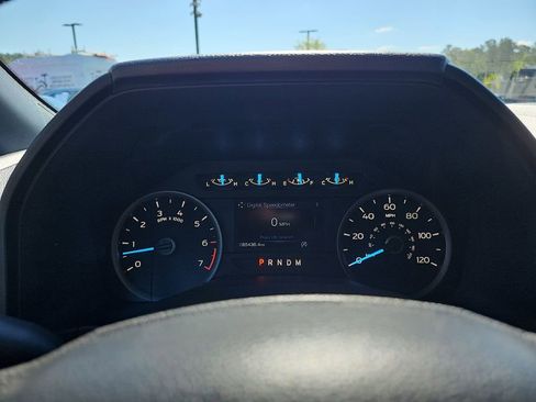 Used 2019 Ford F150 XLT w/ Equipment Group 302A Luxury AWD/4WD image 23