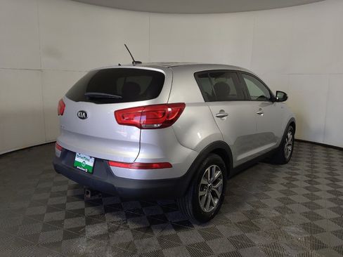 Used 2016 Kia Sportage LX AWD/4WD image 9