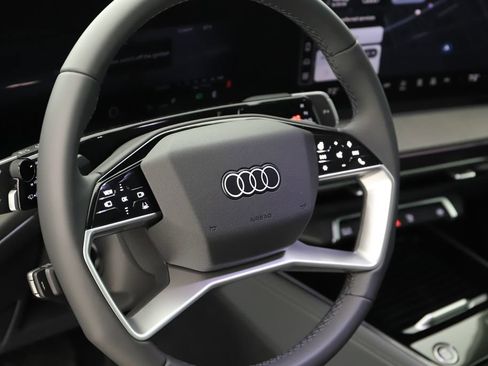 New 2026 Audi Q3 quattro 2.0T AWD/4WD image 16