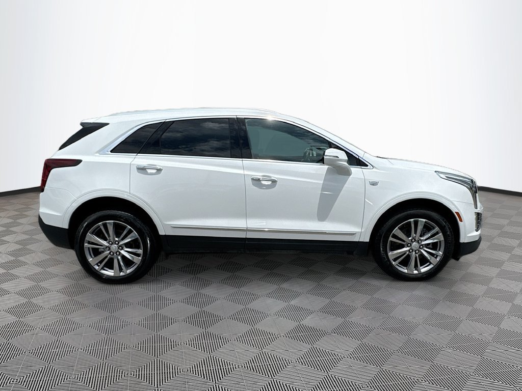 Used 2024 Cadillac XT5 Premium Luxury FWD image 5
