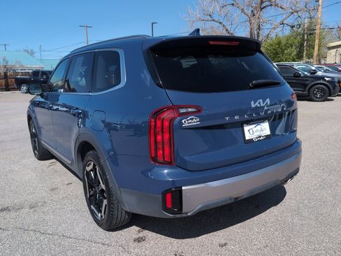 Used 2025 Kia Telluride S AWD/4WD image 8