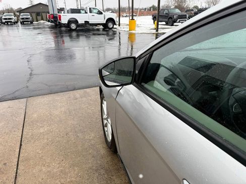 Used 2016 Ford Focus SE image 20