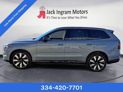 New 2025 Volvo EX90 Ultra image 2