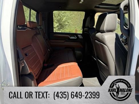 Used 2025 GMC Sierra 3500 Denali Ultimate AWD/4WD image 33