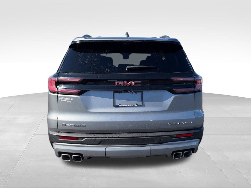 Used 2026 GMC Acadia Elevation w/ Elevation Premium Package FWD image 4