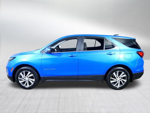Used 2024 Chevrolet Equinox LT AWD/4WD image 4