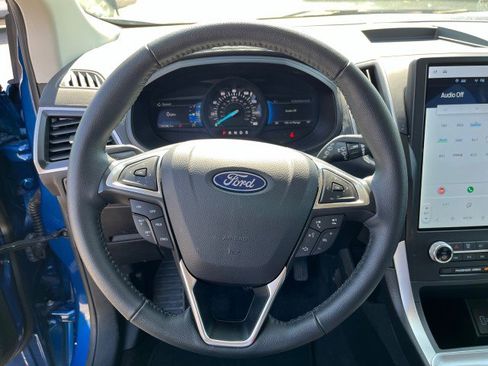 Used 2024 Ford Edge SEL image 15