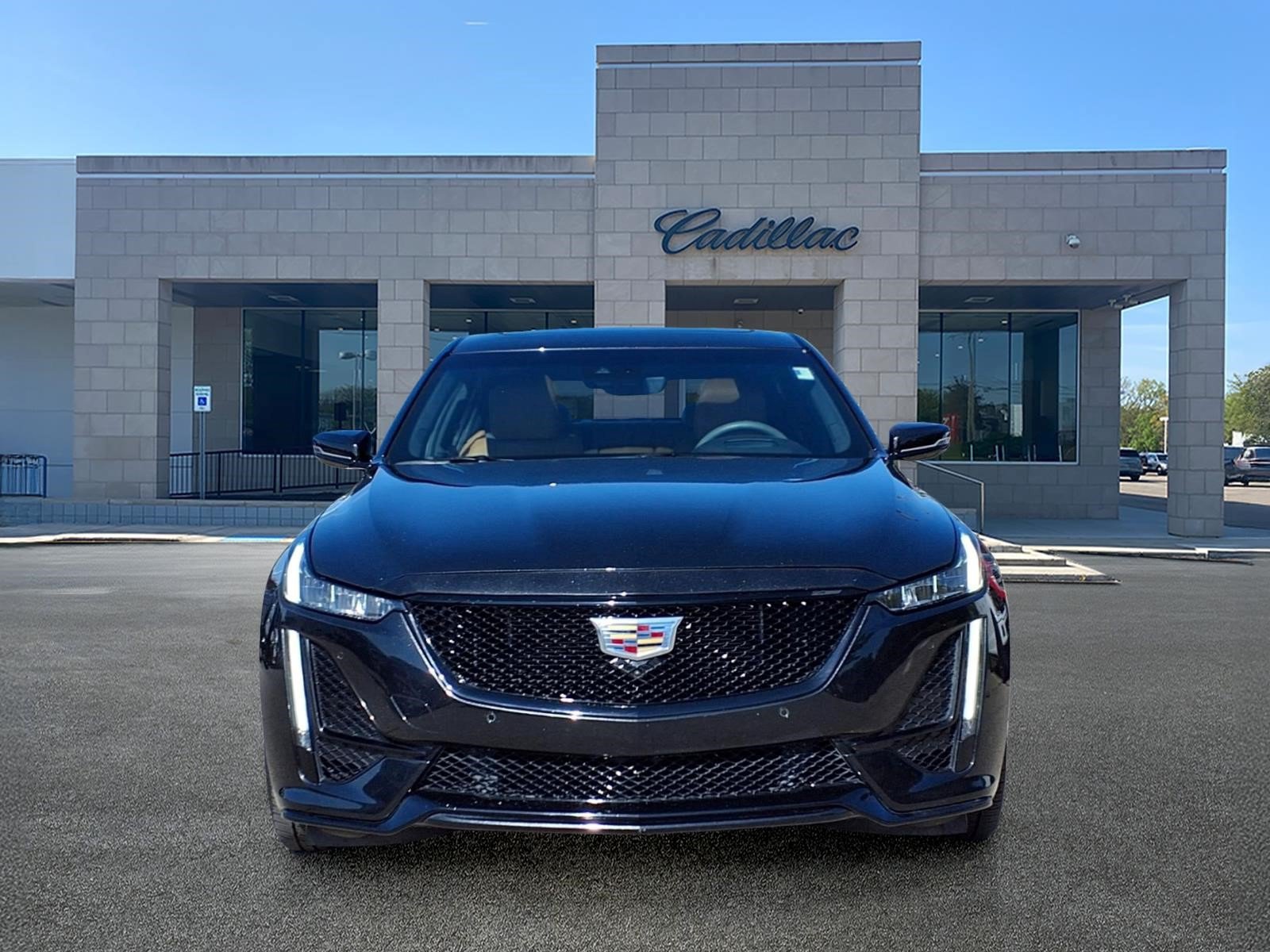 Used 2024 Cadillac CT5 V w/ Platinum Package AWD/4WD image 2