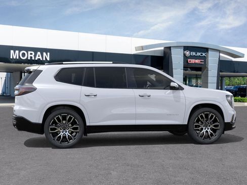 New 2026 GMC Acadia Denali Ultimate image 5