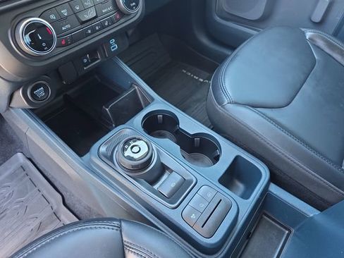 Used 2024 Ford Maverick Lariat w/ Black Appearance Package FWD image 26