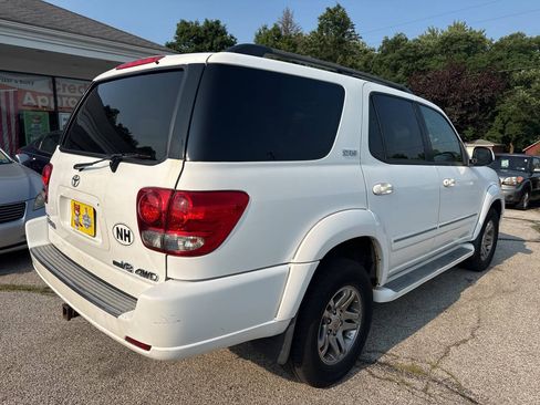 Used 2007 Toyota Sequoia SR5 AWD/4WD image 26
