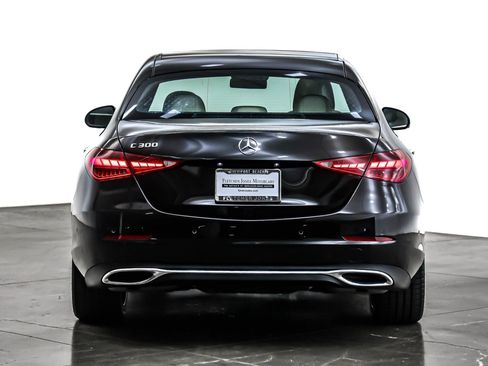 Used 2023 Mercedes-Benz C 300 Sedan image 4