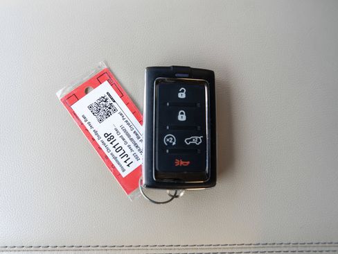 Used 2023 Jeep Grand Cherokee L Limited w/ Trailer Tow Group (B) AWD/4WD image 33