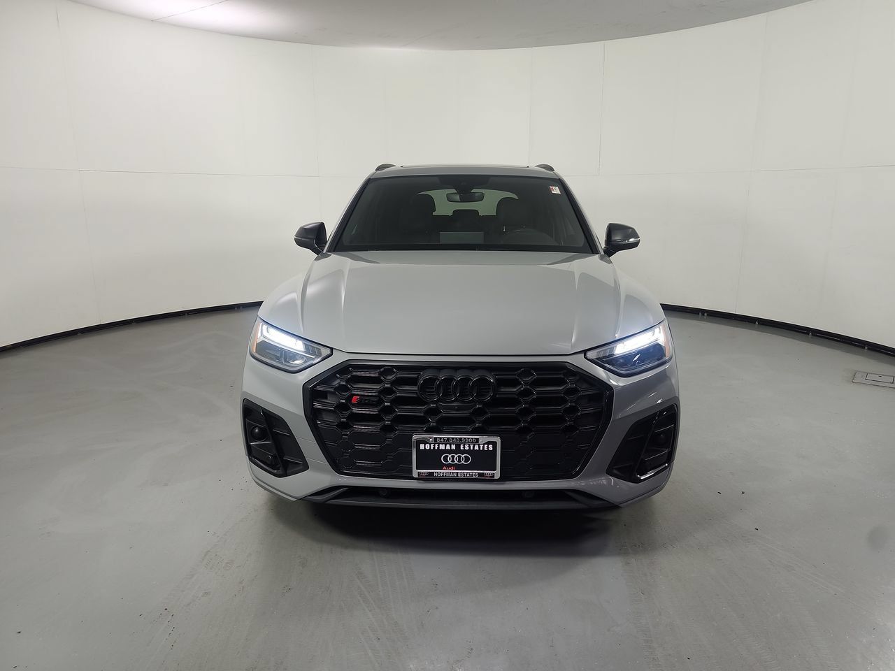 Used 2023 Audi SQ5 Premium Plus w/ Premium Plus Package AWD/4WD image 4