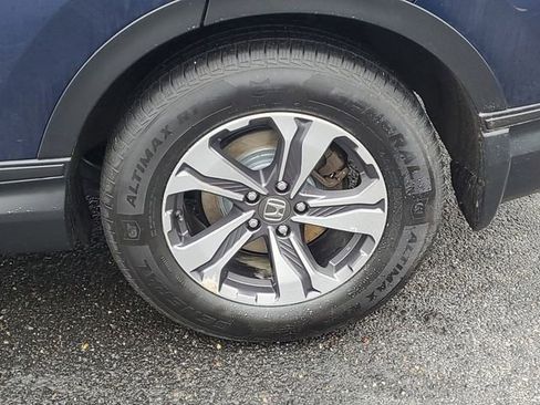 Used 2019 Honda CR-V LX image 5