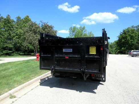 Used 2016 Chevrolet Silverado 3500 W/T image 13