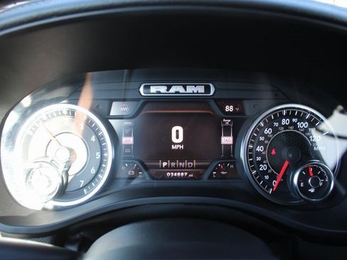 Used 2023 RAM 1500 Laramie image 24