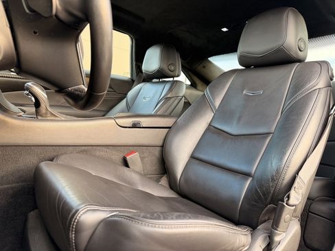 Used 2014 Cadillac ELR w/ Luxury Package image 29