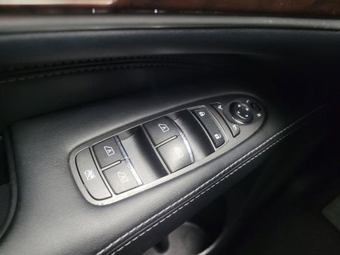 Used 2016 INFINITI QX60 Luxe w/ Deluxe Technology Package image 27