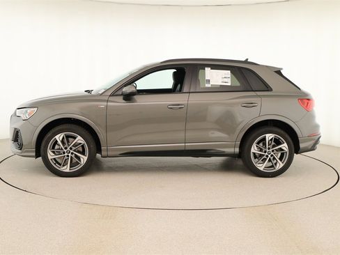 New 2025 Audi Q3 2.0T Premium image 2