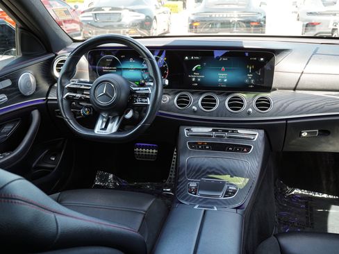 Used 2021 Mercedes-Benz E 53 AMG 4MATIC Sedan w/ AMG Night Package image 28