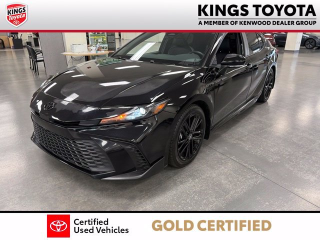 Certified 2025 Toyota Camry SE FWD image 4