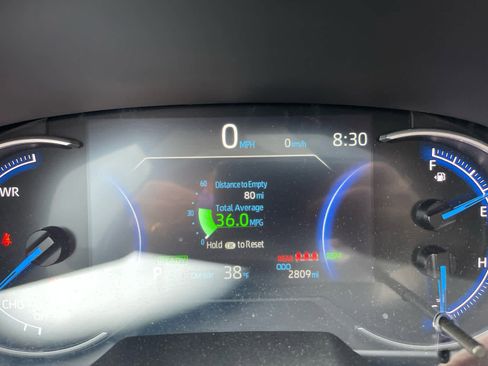 Used 2025 Toyota RAV4 XLE w/ Convenience Package image 12