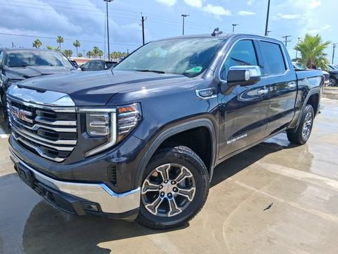 Used 2026 GMC Sierra 1500 SLT AWD/4WD image 4