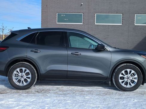 Certified 2023 Ford Escape Active image 8
