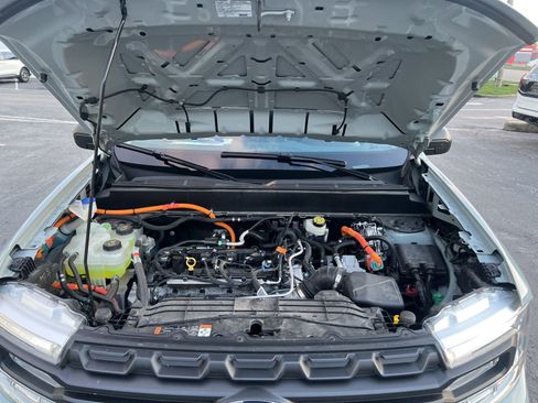 Used 2024 Ford Maverick XL image 29