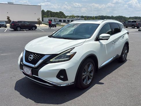 Used 2019 Nissan Murano Platinum w/ Cargo Package AWD/4WD image 3