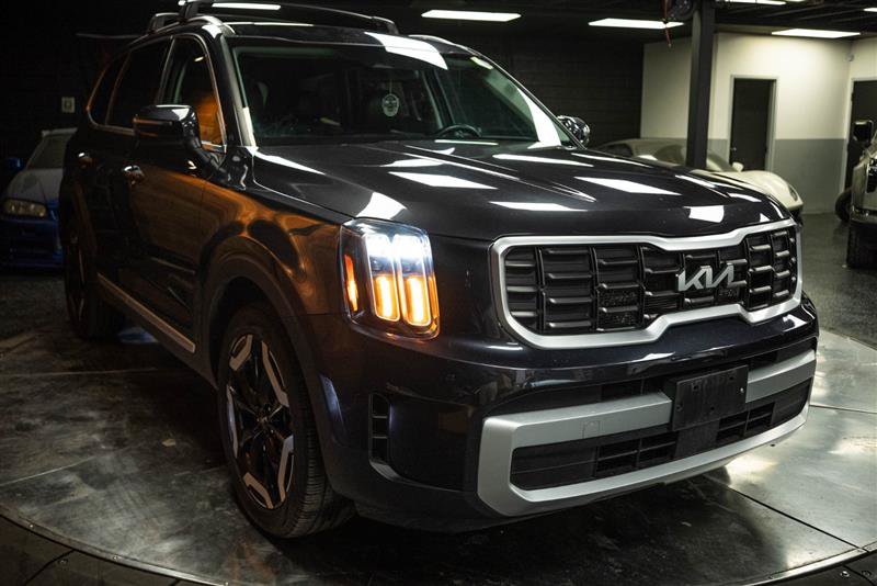 Used 2025 Kia Telluride S AWD/4WD image 5