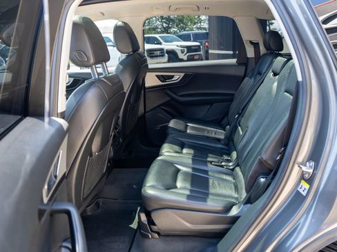 Used 2019 Audi Q7 2.0T Premium Plus w/ Premium Plus Package AWD/4WD image 14