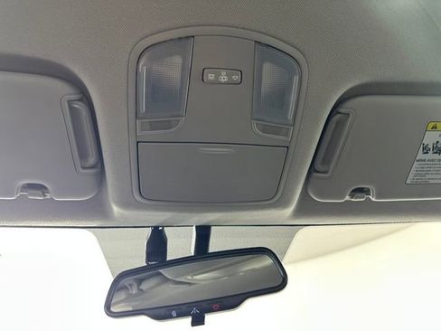 Used 2017 Hyundai Elantra Limited image 56