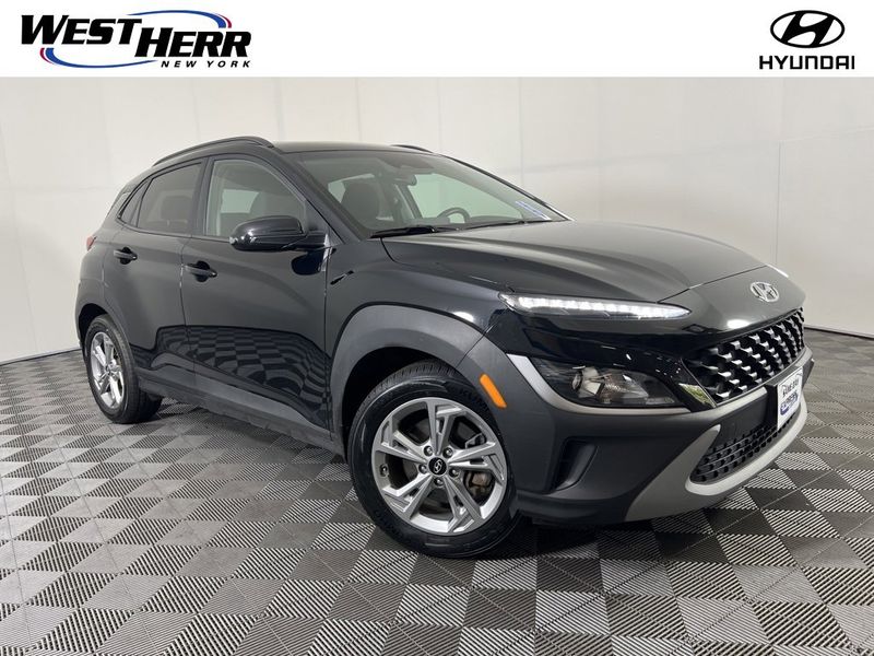 Certified 2023 Hyundai Kona SEL w/ Convenience Package image 1