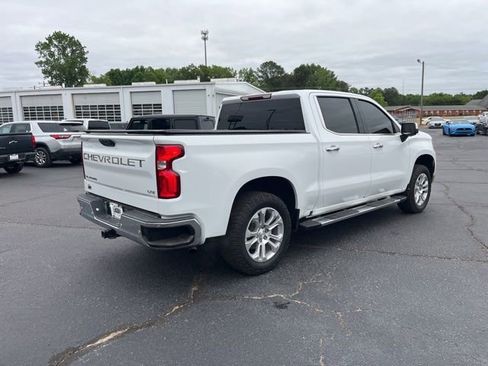 Used 2022 Chevrolet Silverado 1500 LTZ AWD/4WD image 3