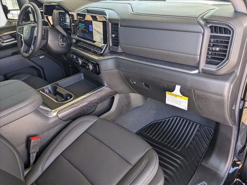 New 2025 Chevrolet Silverado 2500 LTZ w/ Trail Boss Package image 17